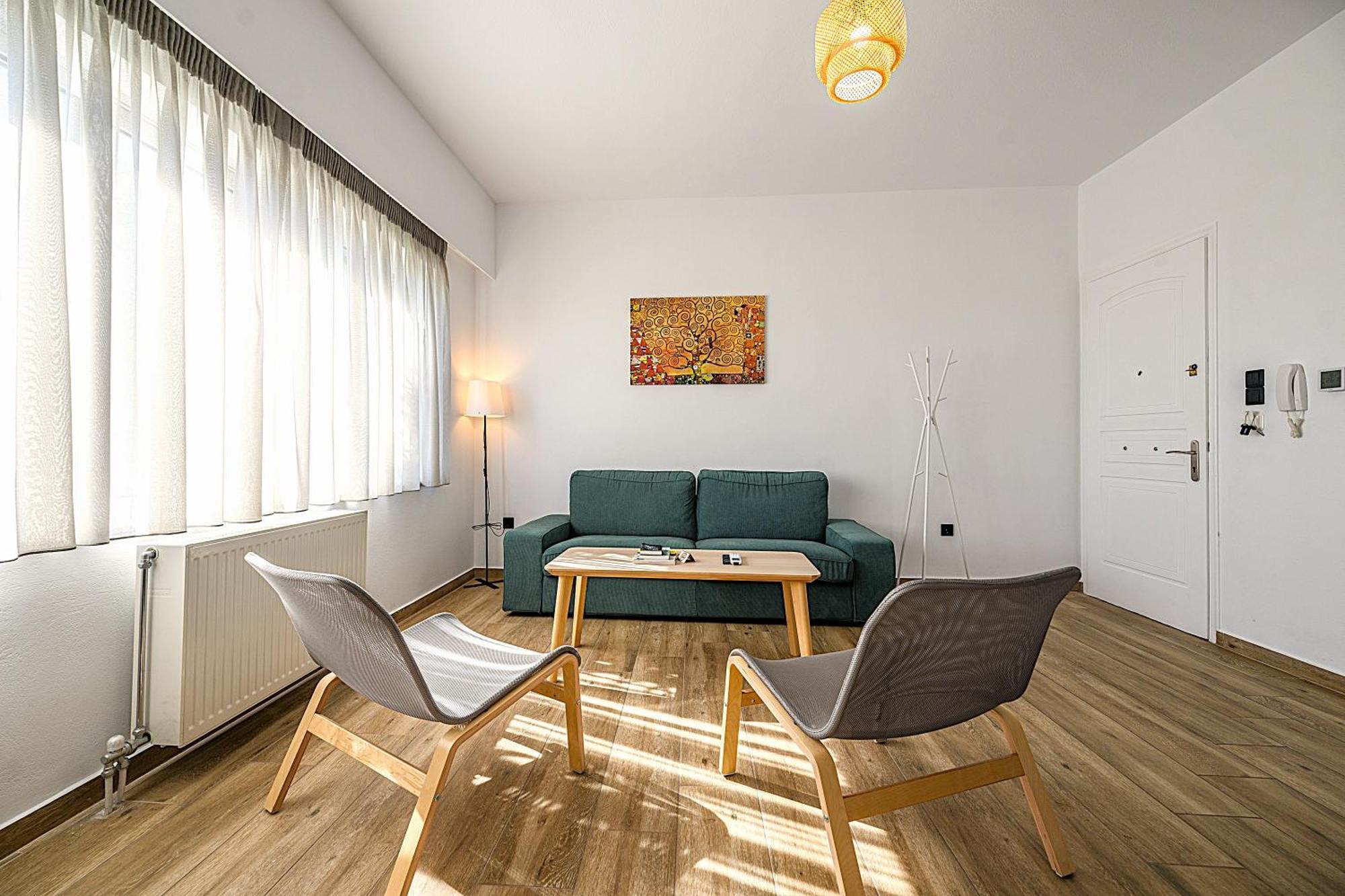 Alexander Apartments Airport Spáta Pokoj fotografie